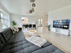 Stunning & Renovated 130sqm Villa only 5 min by car from sandy beaches, Aakirkeby